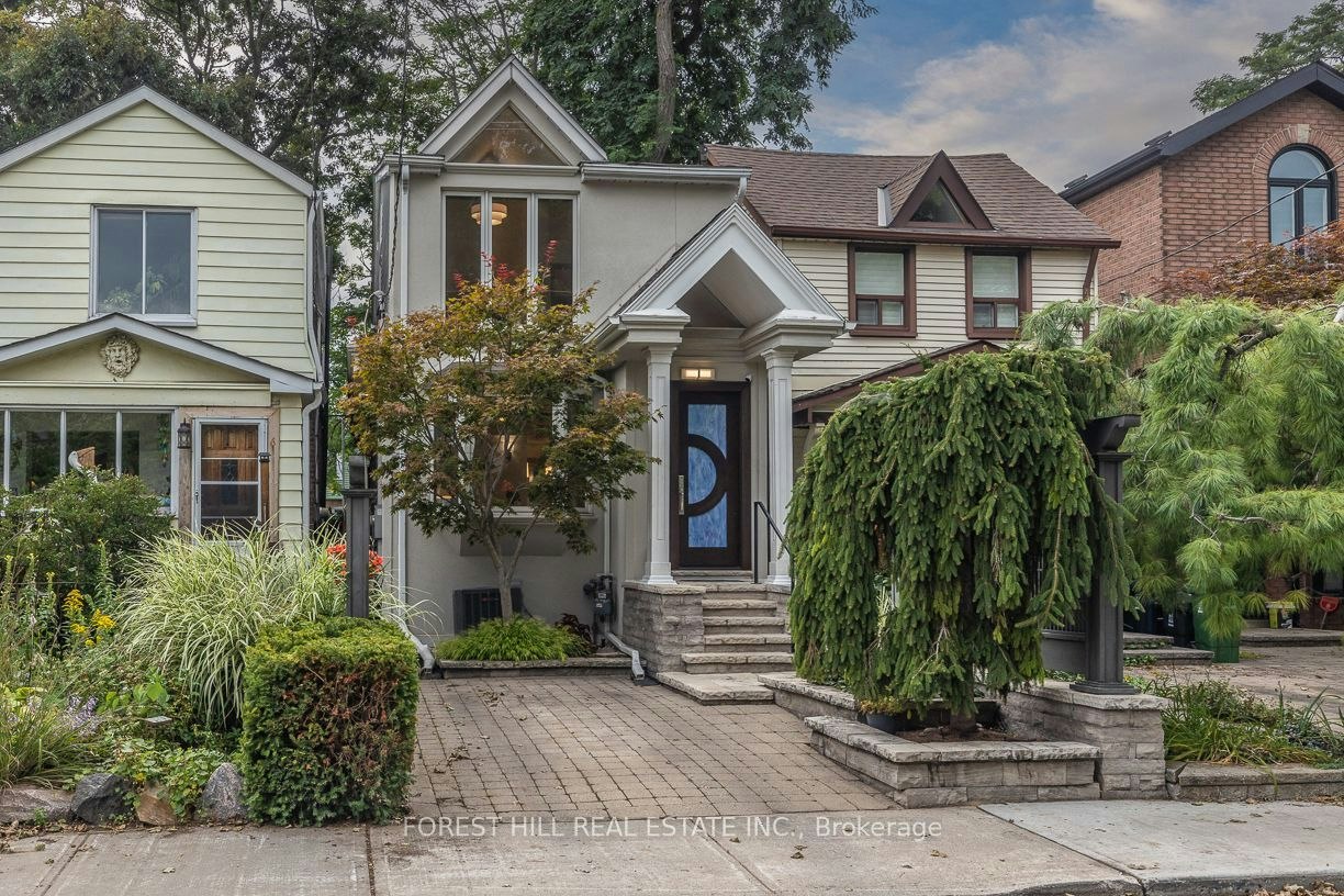 8 Wiley Avenue, Toronto, ON, M4J 3W4