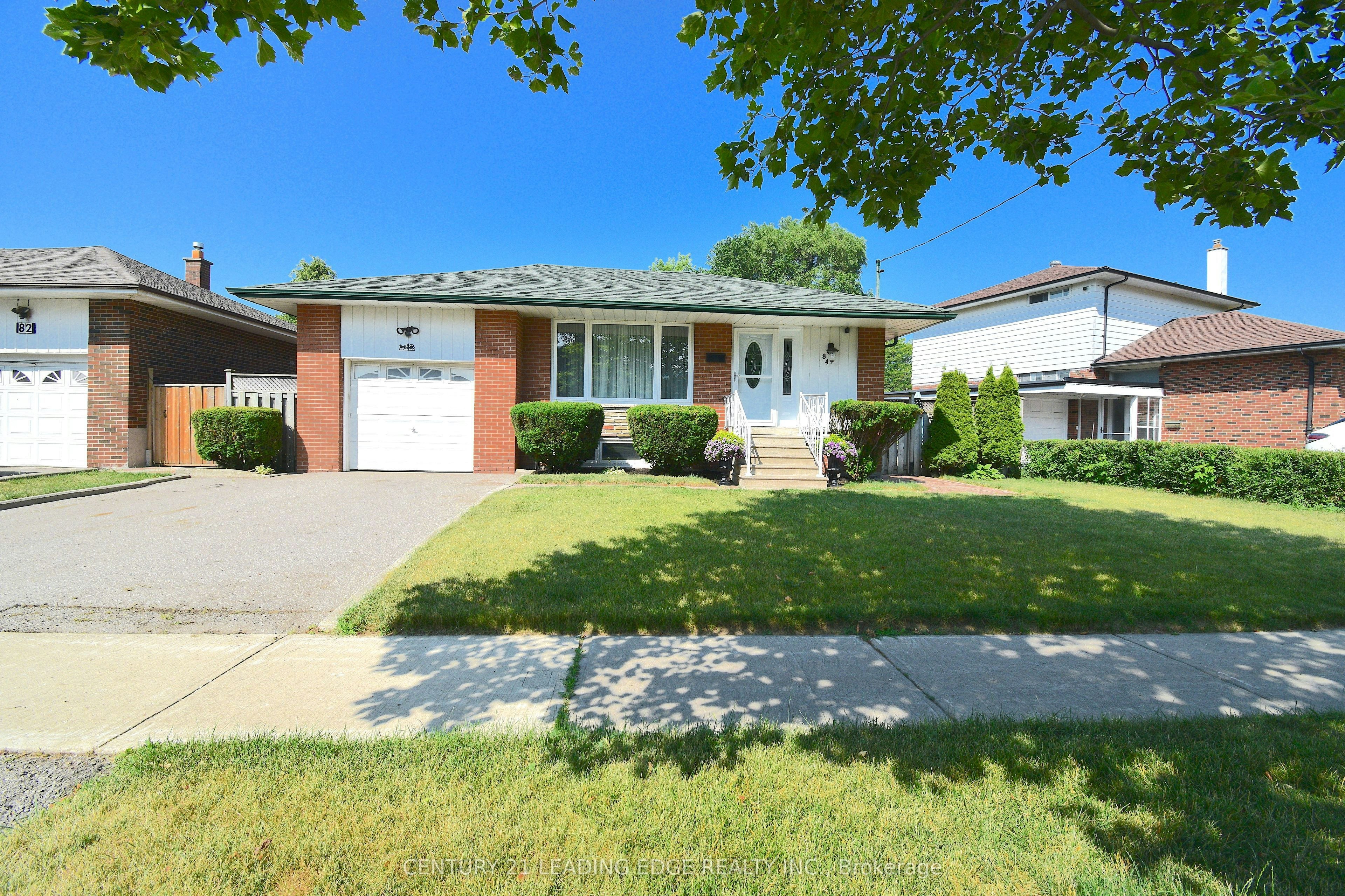 84 Allanford Road, Toronto, ON, M1T 2N5