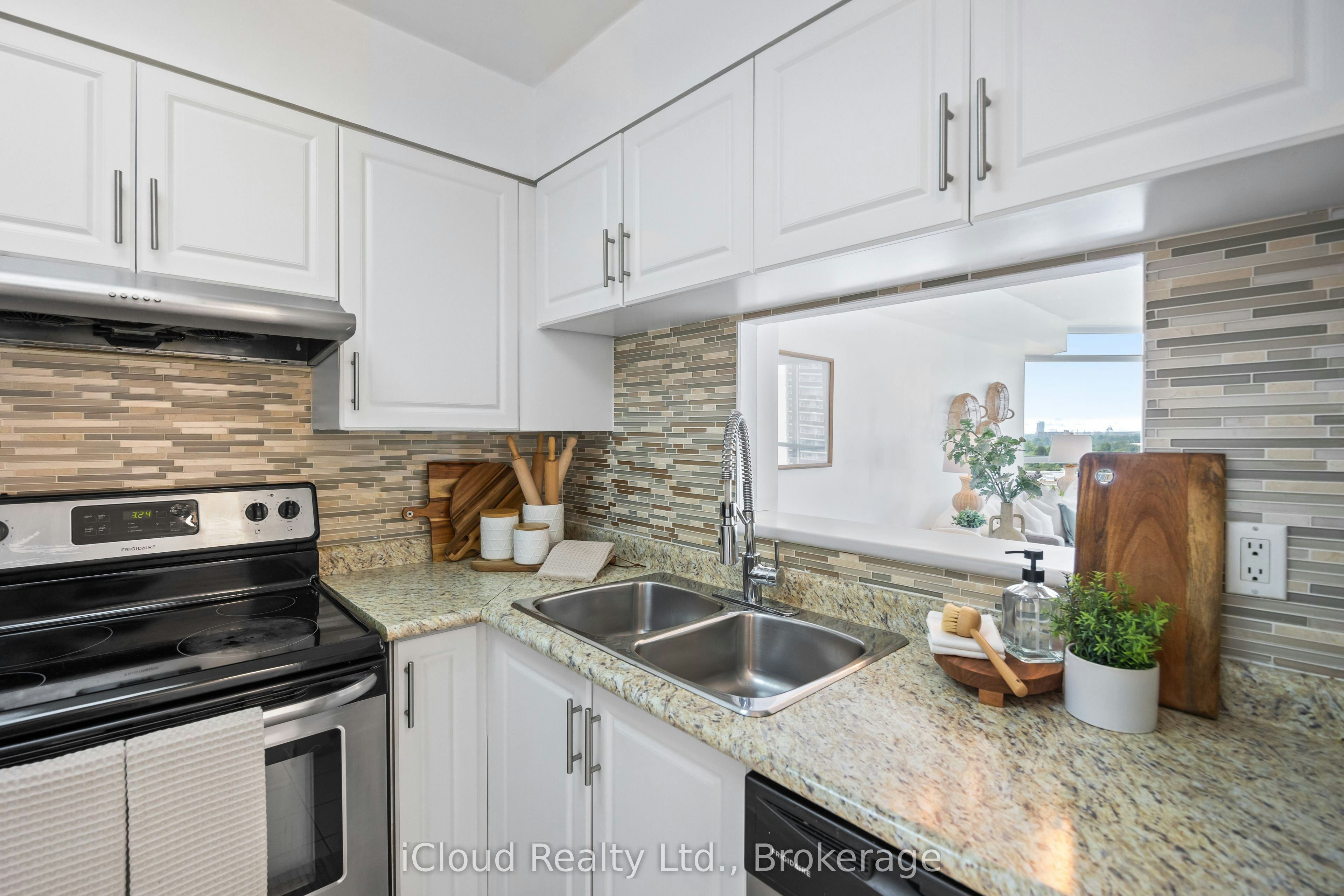 1107-3231 Eglinton Avenue E, Toronto, ON, M1J 3N5 - 13
