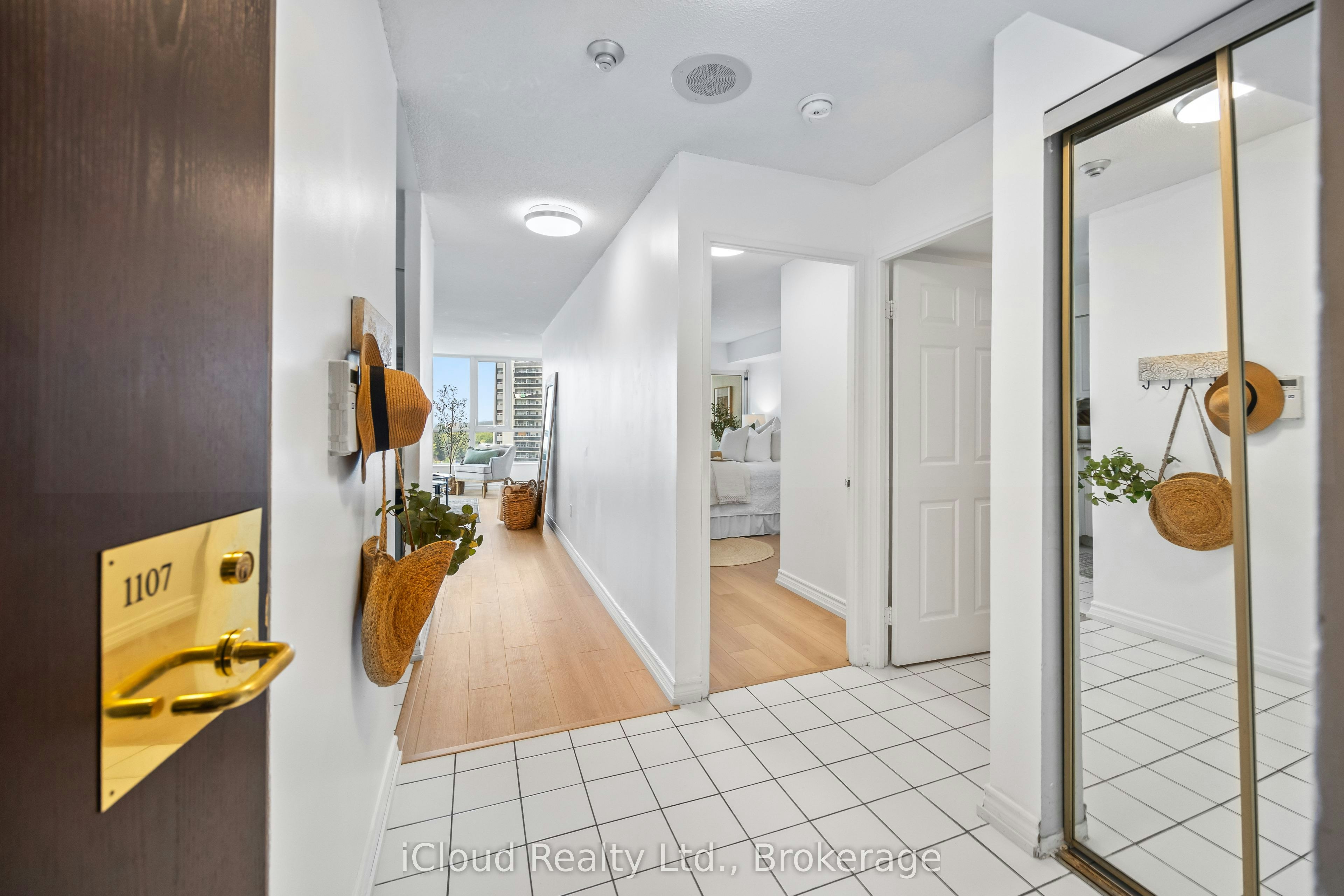 1107-3231 Eglinton Avenue E, Toronto, ON, M1J 3N5 - 2