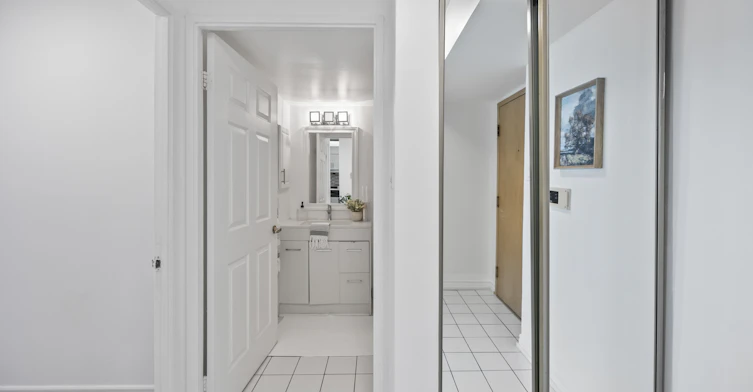 1107-3231 Eglinton Avenue E, Toronto, ON, M1J 3N5 - 5