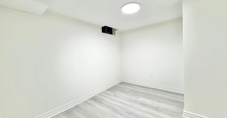 Bsmt-19 Mantell Crescent, Ajax, ON, L1T 3N6 - 9