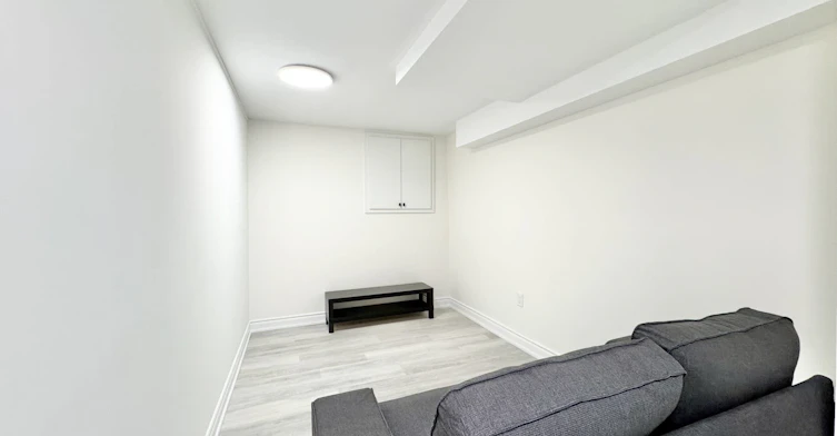 Bsmt-19 Mantell Crescent, Ajax, ON, L1T 3N6 - 3