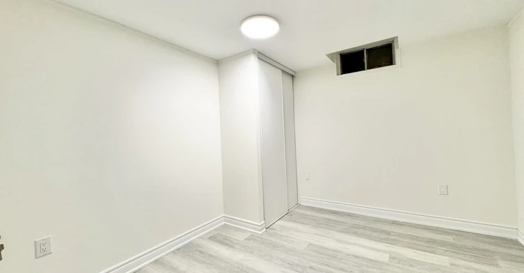 Bsmt-19 Mantell Crescent, Ajax, ON, L1T 3N6 - 8