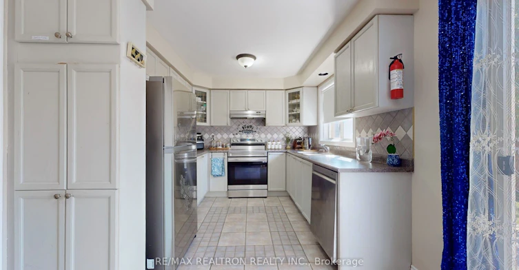 152 Elizabeth Street, Ajax, ON, L1T 3X5 - 9