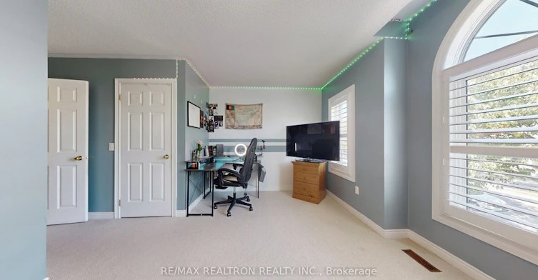 152 Elizabeth Street, Ajax, ON, L1T 3X5 - 36