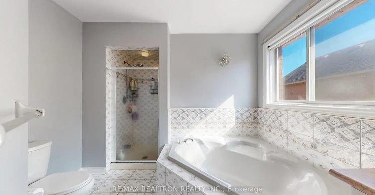 152 Elizabeth Street, Ajax, ON, L1T 3X5 - 32