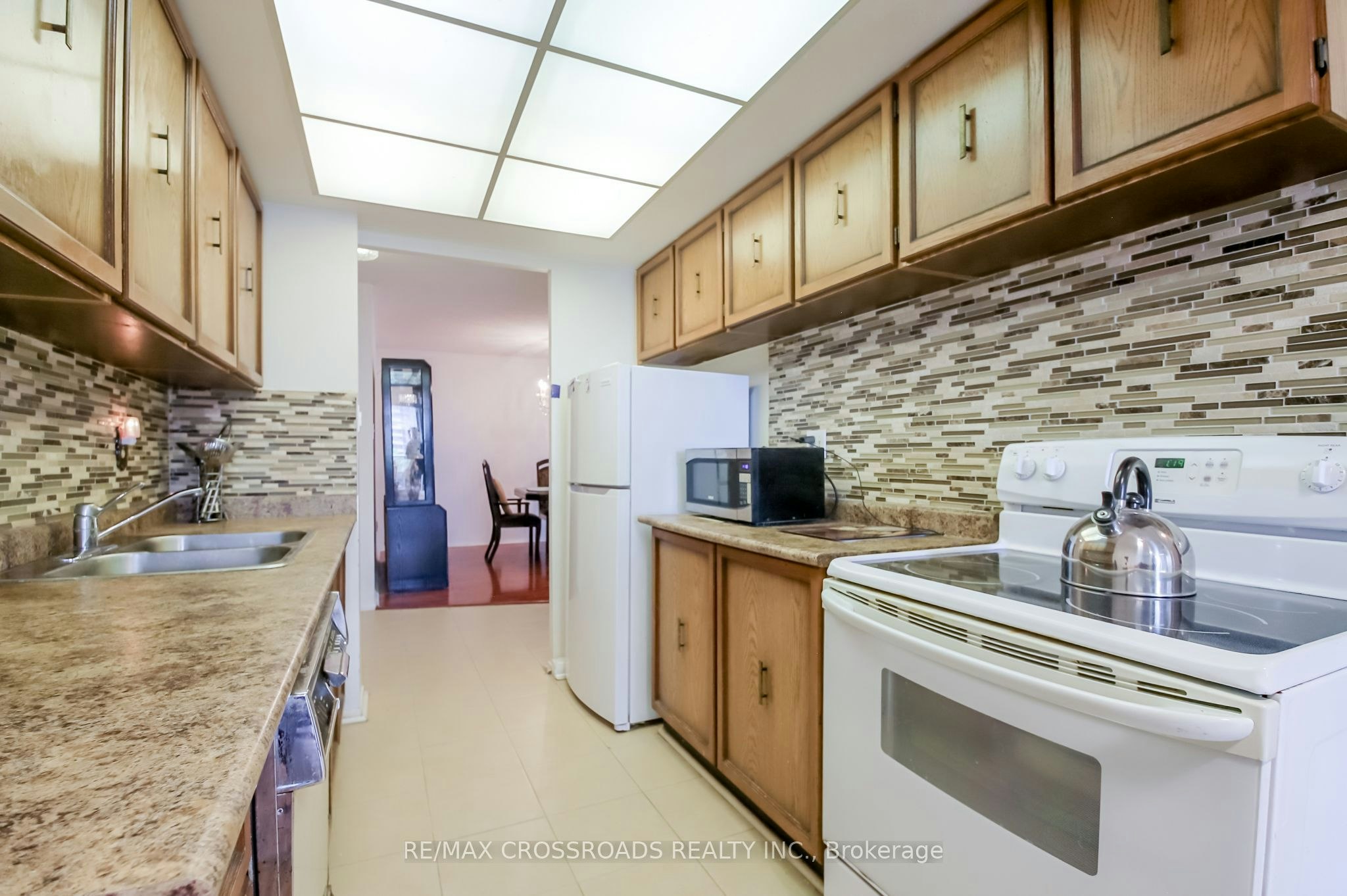606-3151 Bridletowne Circle, Toronto, ON, M1W 2T1 - 17