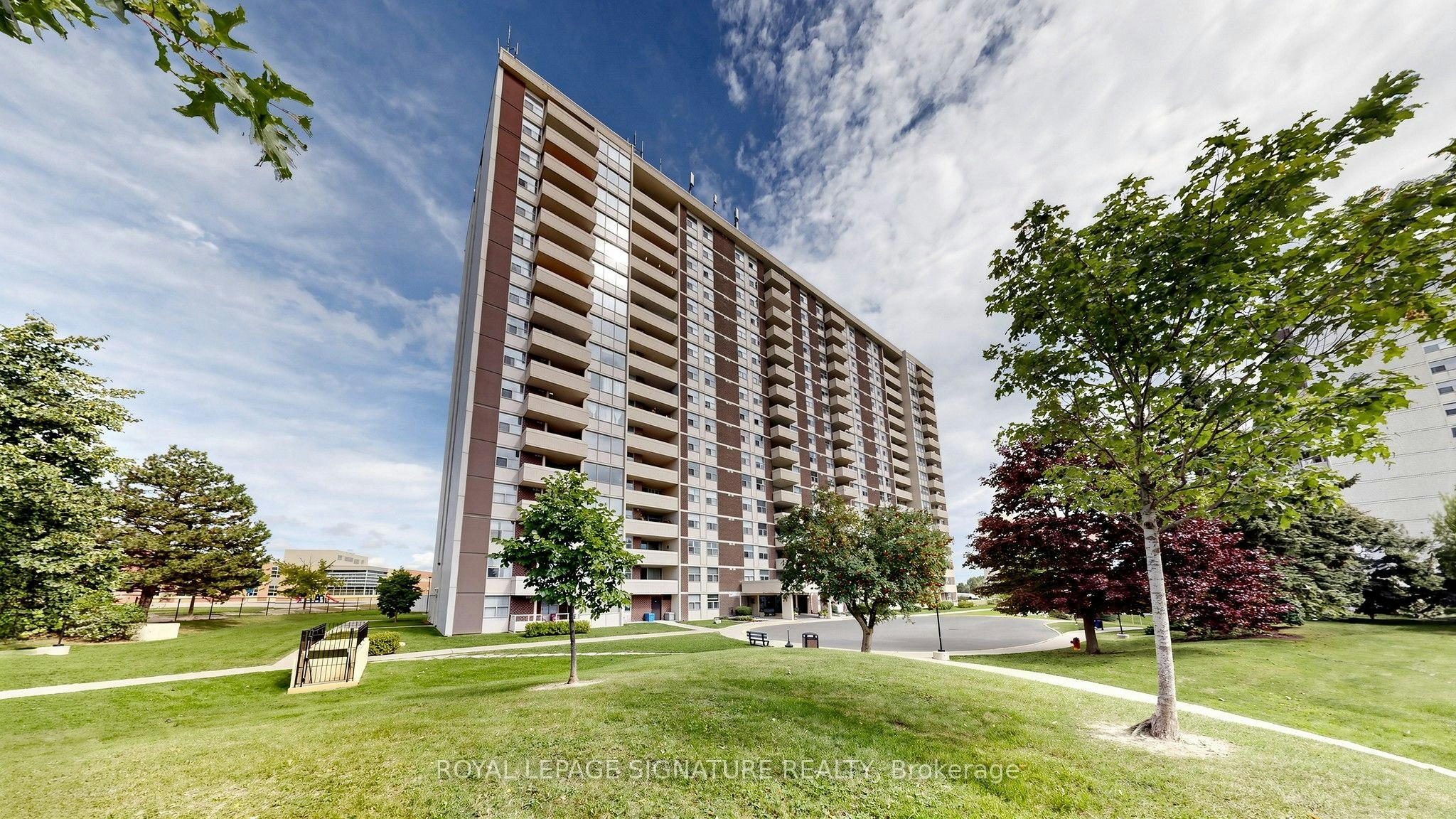 304-66 Falby Court, Ajax, ON, L1S 3L2