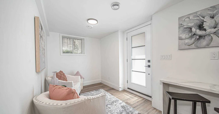 Lower-91 Mclaughlin Boulevard, Oshawa, ON, L1G 2P2
