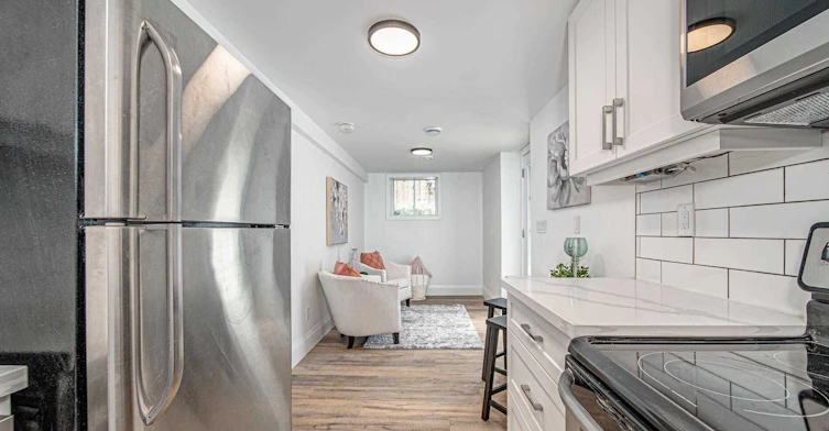 Lower-91 Mclaughlin Boulevard, Oshawa, ON, L1G 2P2 - 4