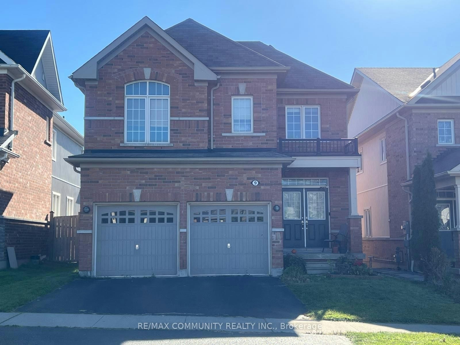 9 Adanac Drive, Whitby, ON, L1N 0J4