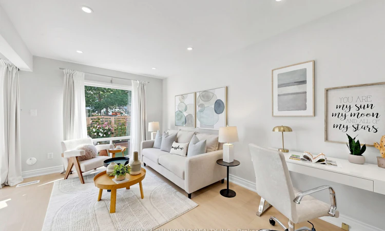 49-100 Bridletowne Circle