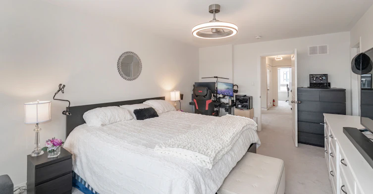 30 Caspian Square, Clarington, ON, L1C 7G3 - 19