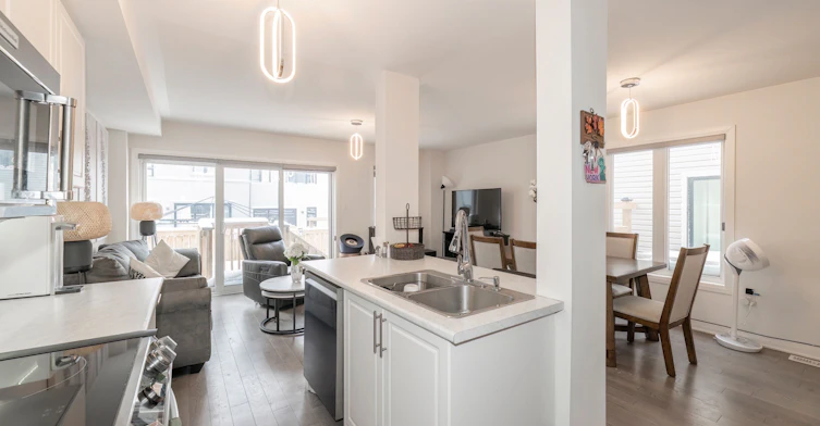 30 Caspian Square, Clarington, ON, L1C 7G3 - 16