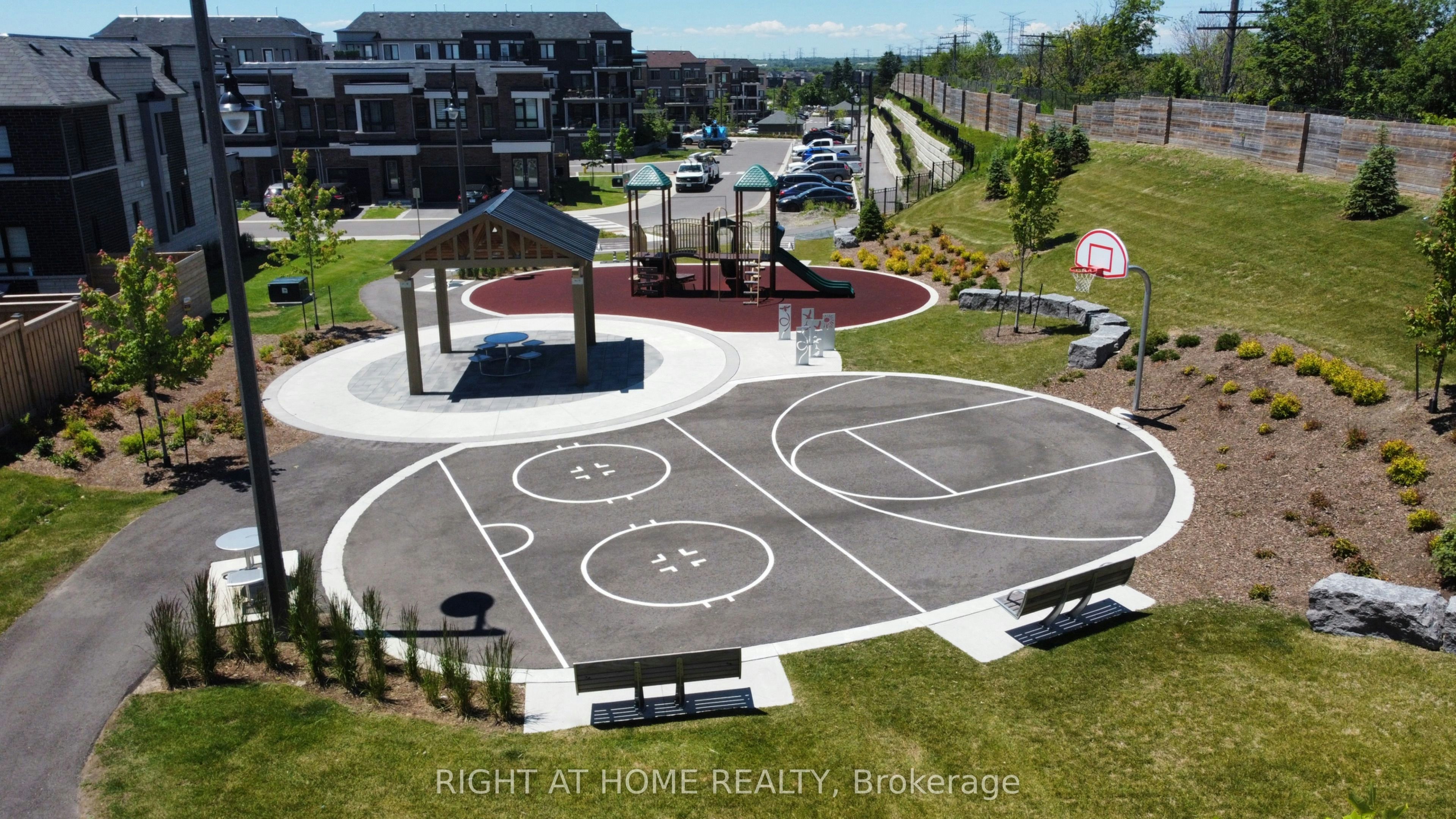 30 Caspian Square, Clarington, ON, L1C 7G3 - 17
