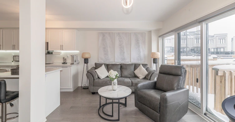 30 Caspian Square, Clarington, ON, L1C 7G3 - 12