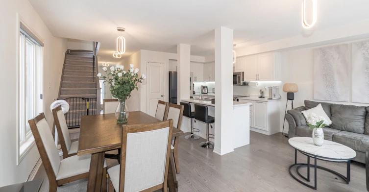 30 Caspian Square, Clarington, ON, L1C 7G3 - 8