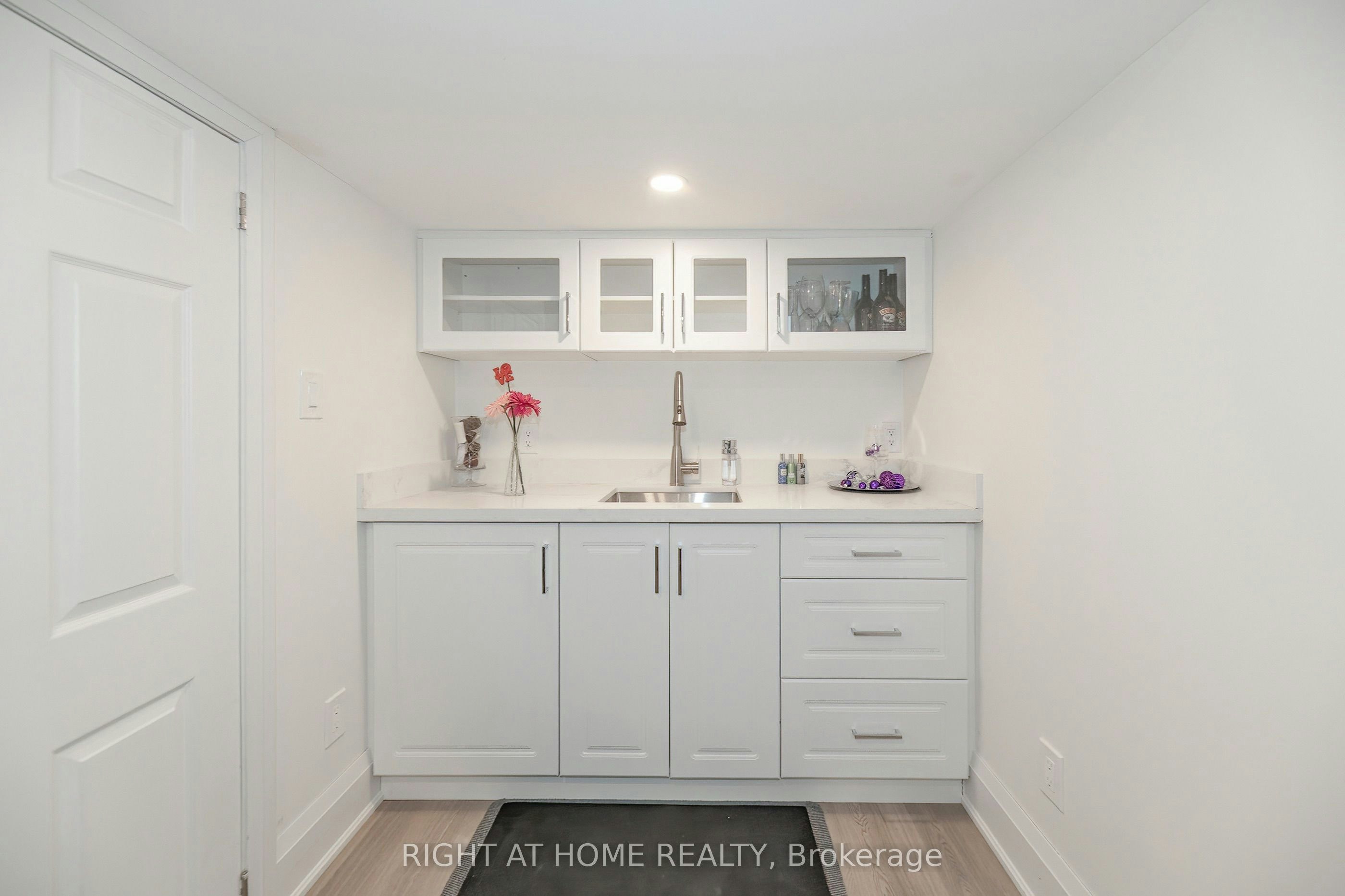 30 Caspian Square, Clarington, ON, L1C 7G3 - 28