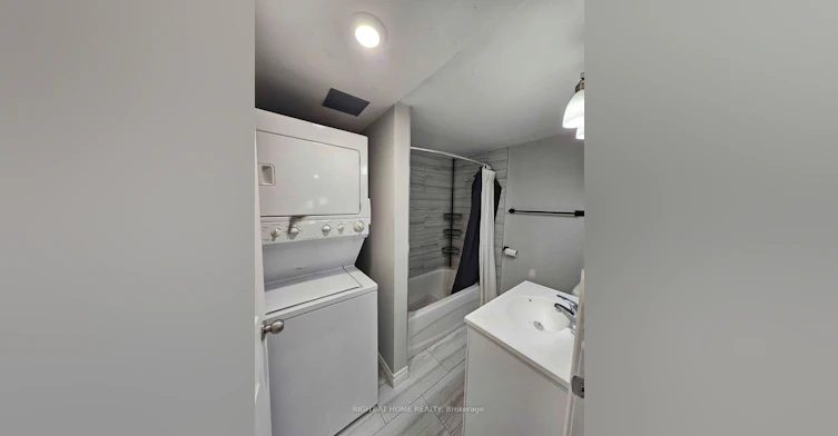 Lower-707 Hortop Street, Oshawa, ON, L1G 4N7 - 15