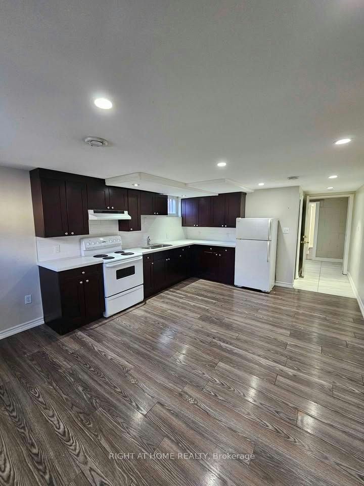 Lower-707 Hortop Street, Oshawa, ON, L1G 4N7 - 4