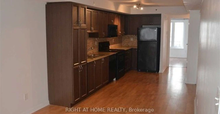 2-32 Florence Wyle Lane, Toronto, ON, M4M 3E7 - 5