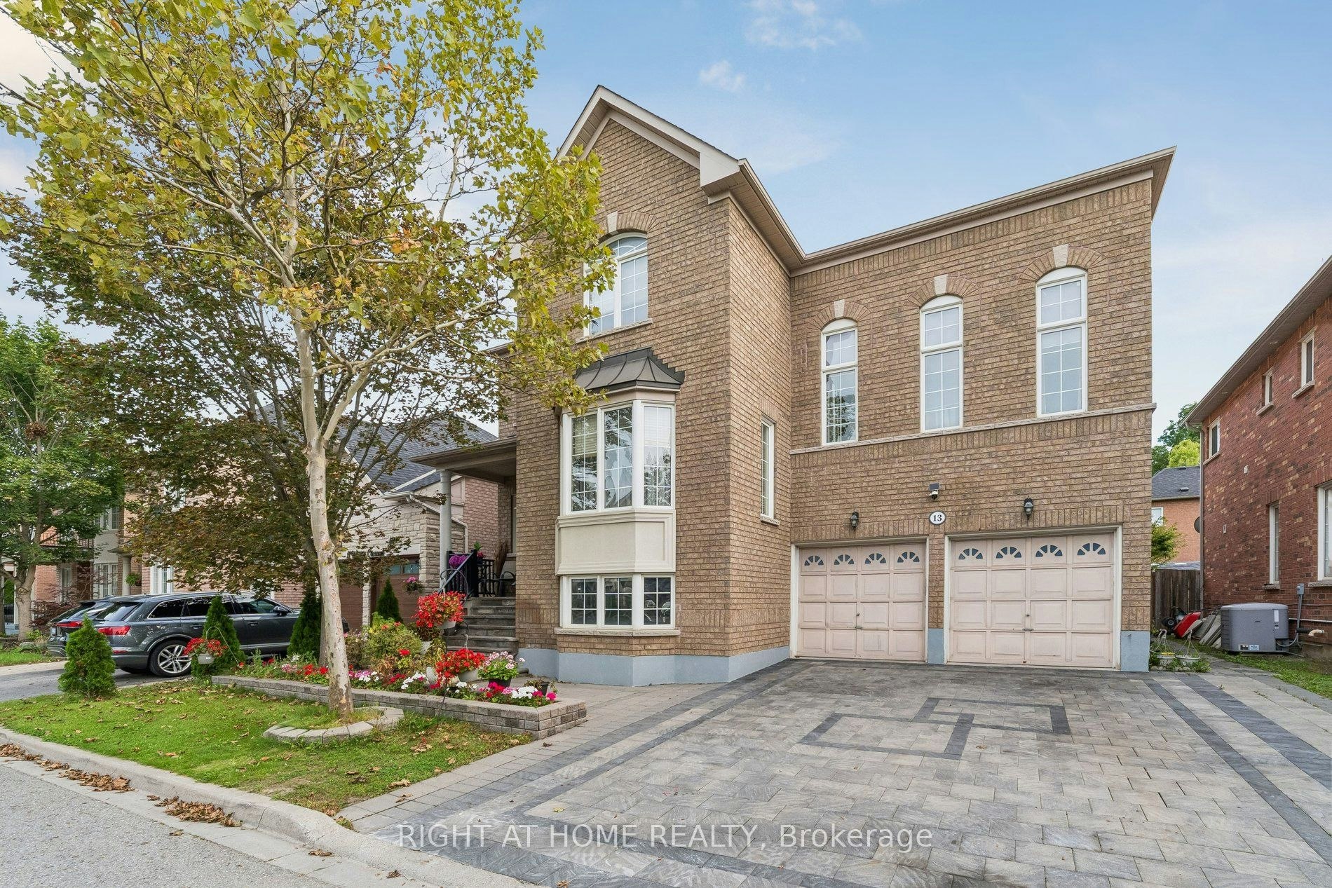 13 Weston Crescent, Ajax, ON, L1T 0C7