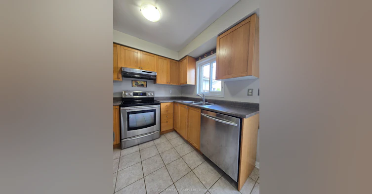 67 Toscana Drive, Whitby, ON, L1R 2Z3 - 7