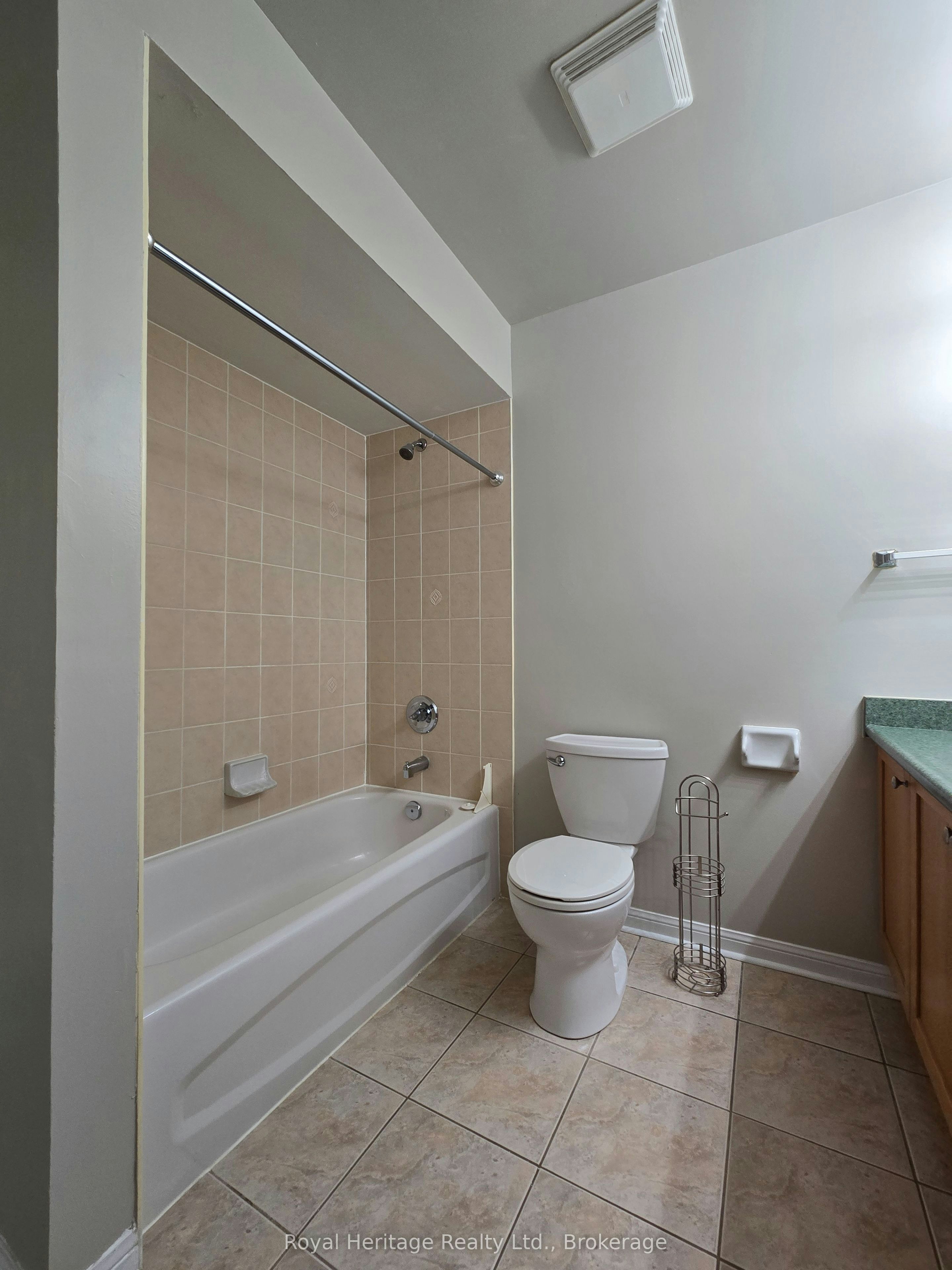 67 Toscana Drive, Whitby, ON, L1R 2Z3 - 15