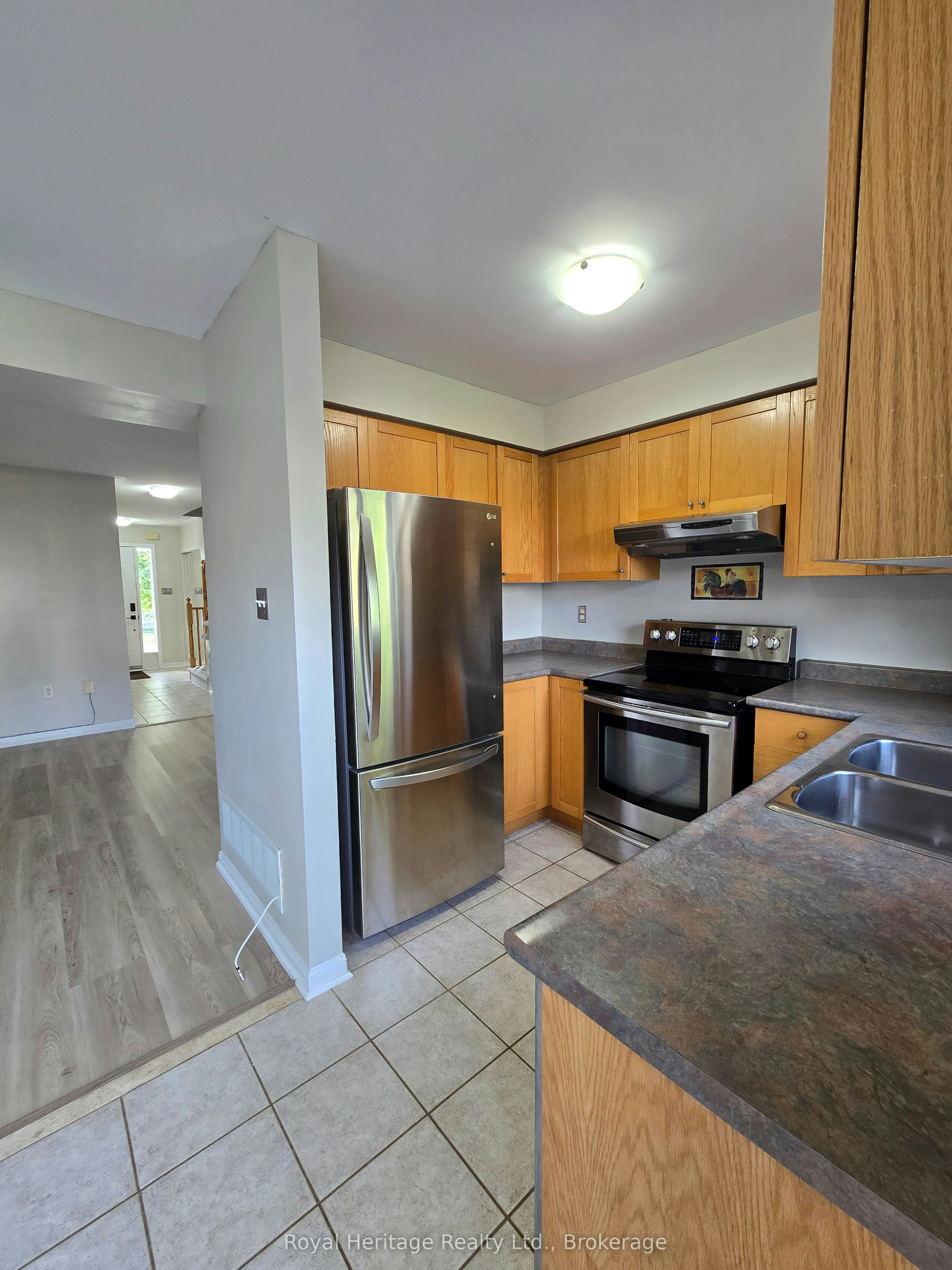 67 Toscana Drive, Whitby, ON, L1R 2Z3 - 8