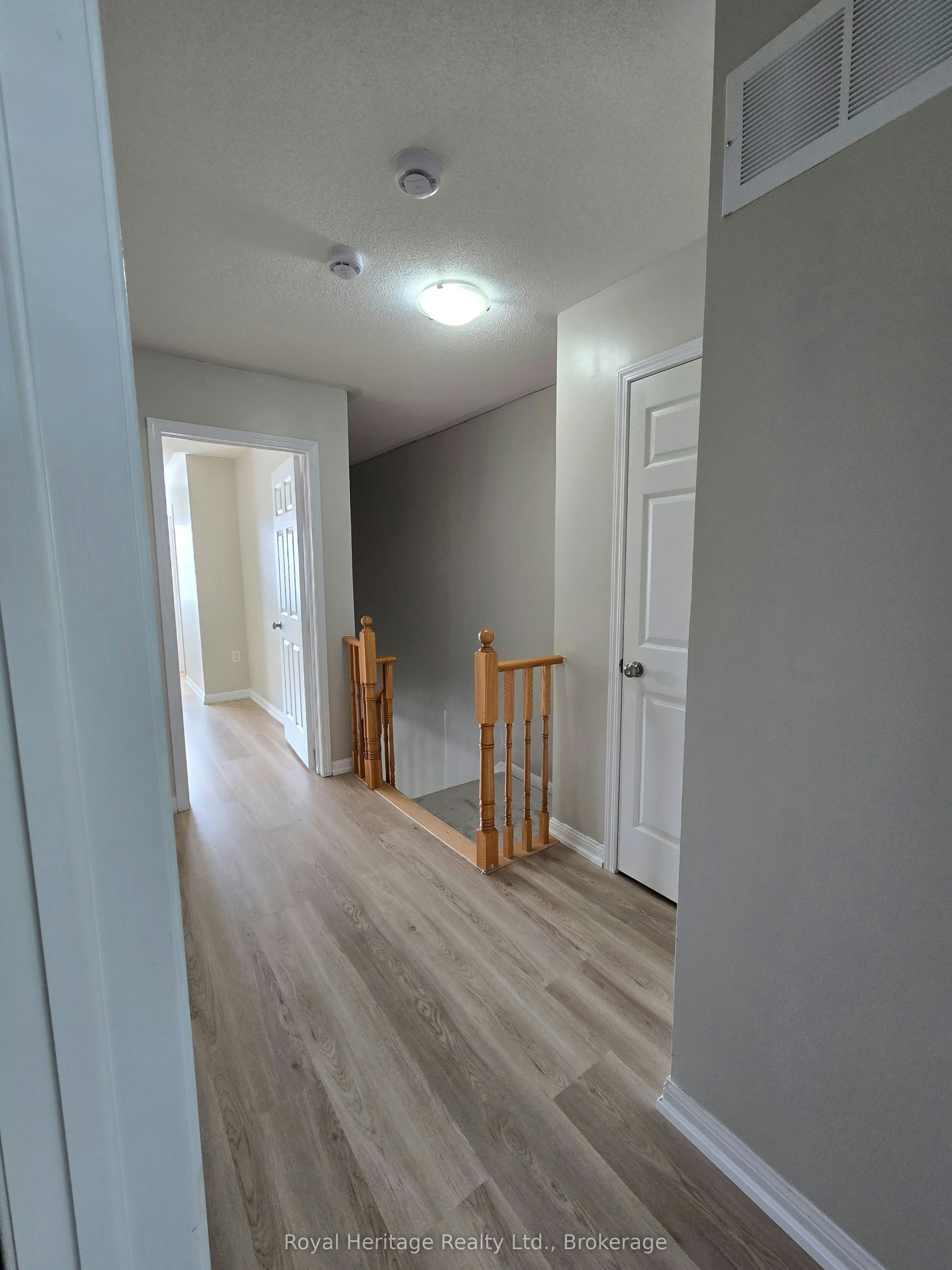 67 Toscana Drive, Whitby, ON, L1R 2Z3 - 18