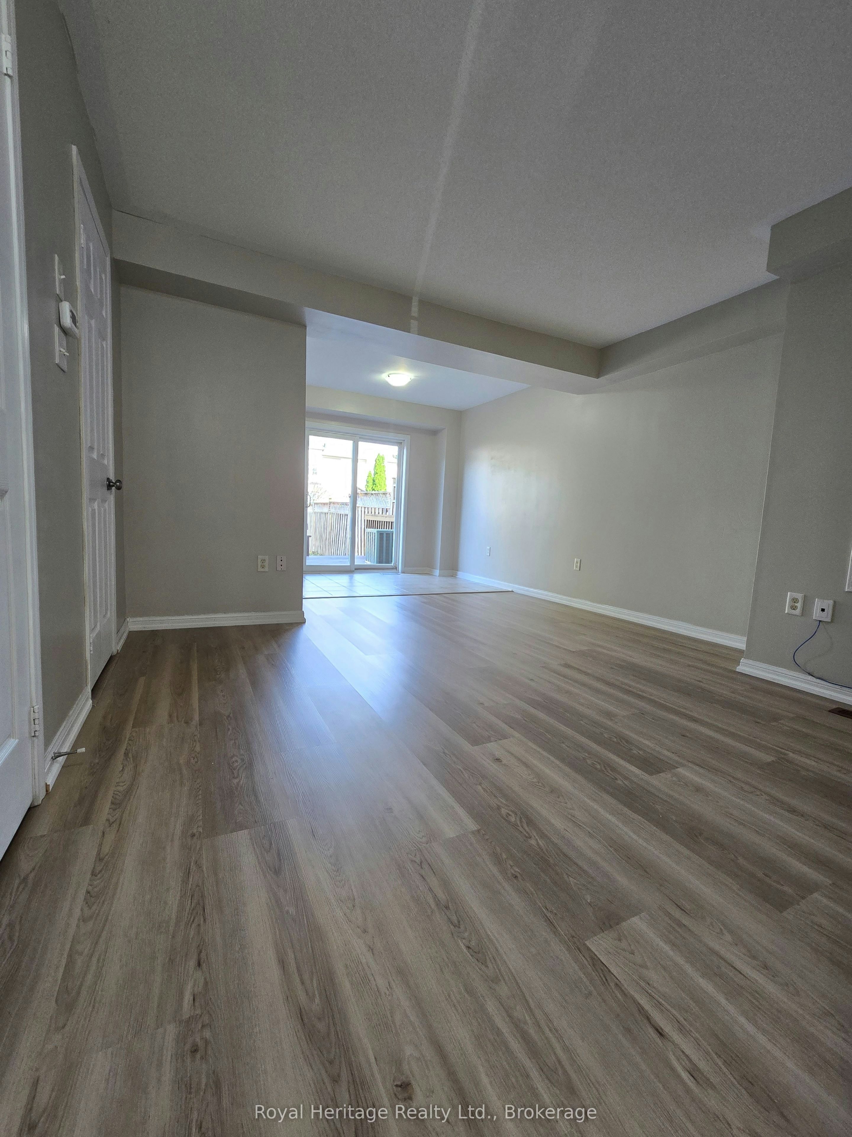 67 Toscana Drive, Whitby, ON, L1R 2Z3 - 4