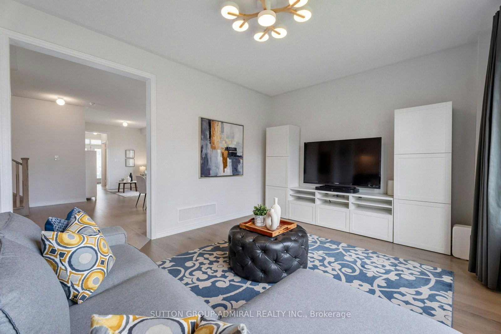 7 Priory Drive, Whitby, ON, L1P 0K9 - 12