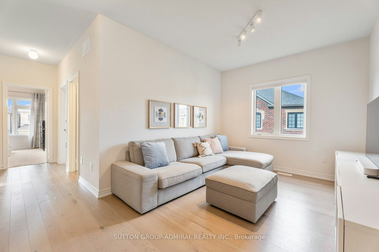 7 Priory Drive, Whitby, ON, L1P 0K9 - 22