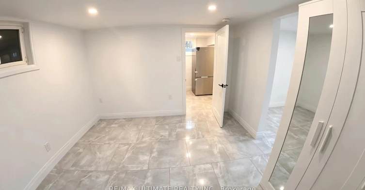 Lower Level-610 Cartier Avenue, Oshawa, ON, L1J 2C8 - 6