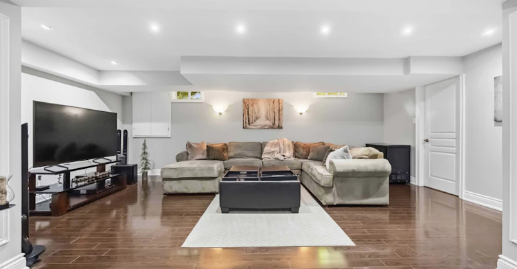 2313 Southcott Road, Pickering, ON, L1X 0A6 - 29