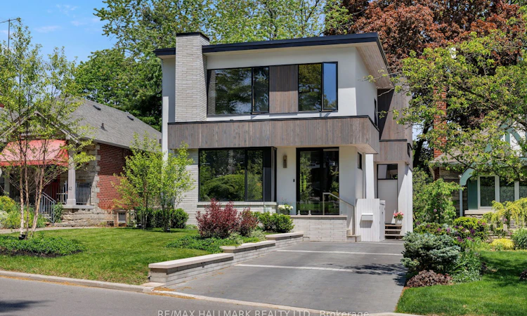 41 Fallingbrook Road