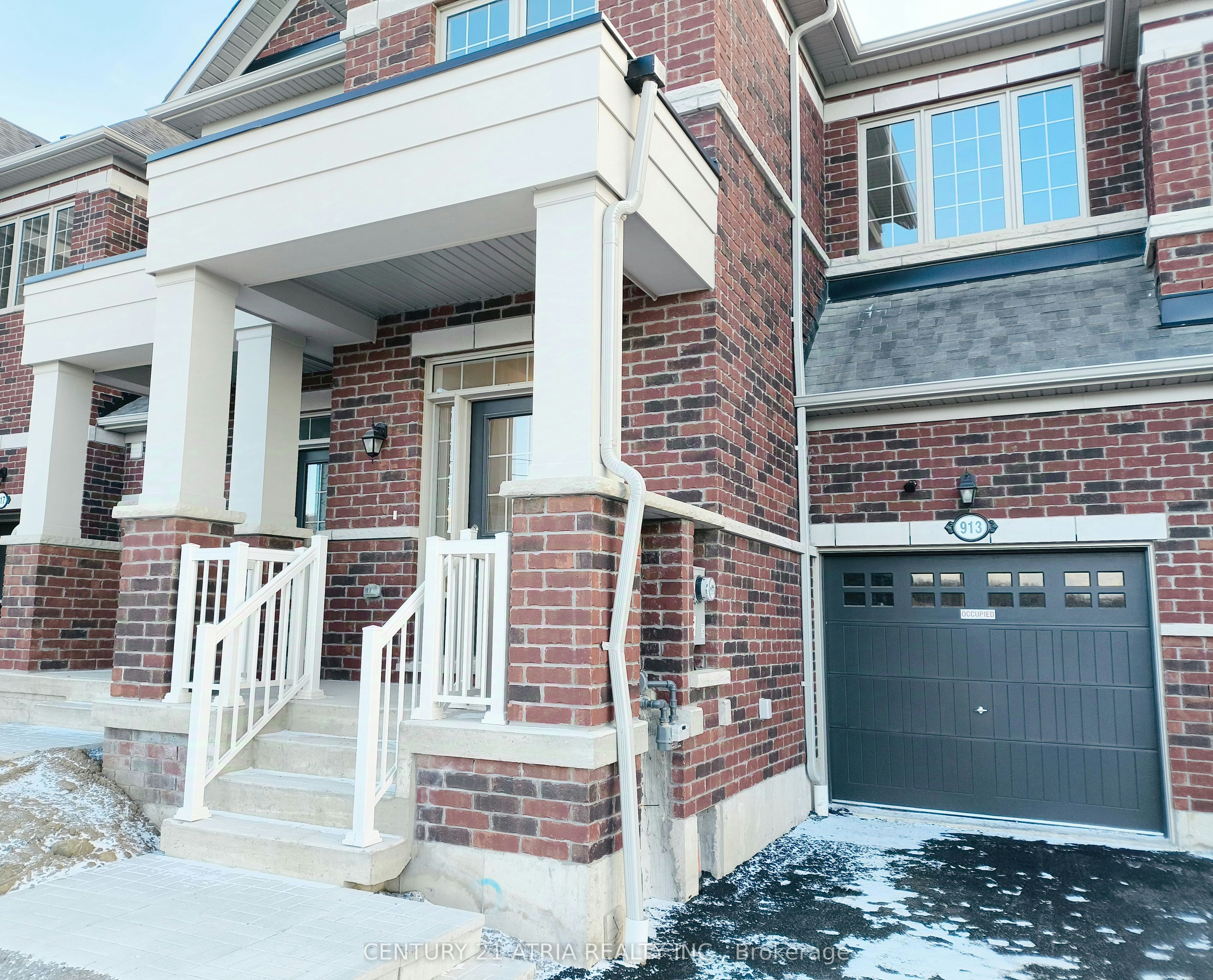 913 Elizabeth Mckenzie Drive, Pickering, ON, L1X 0P5 - 2