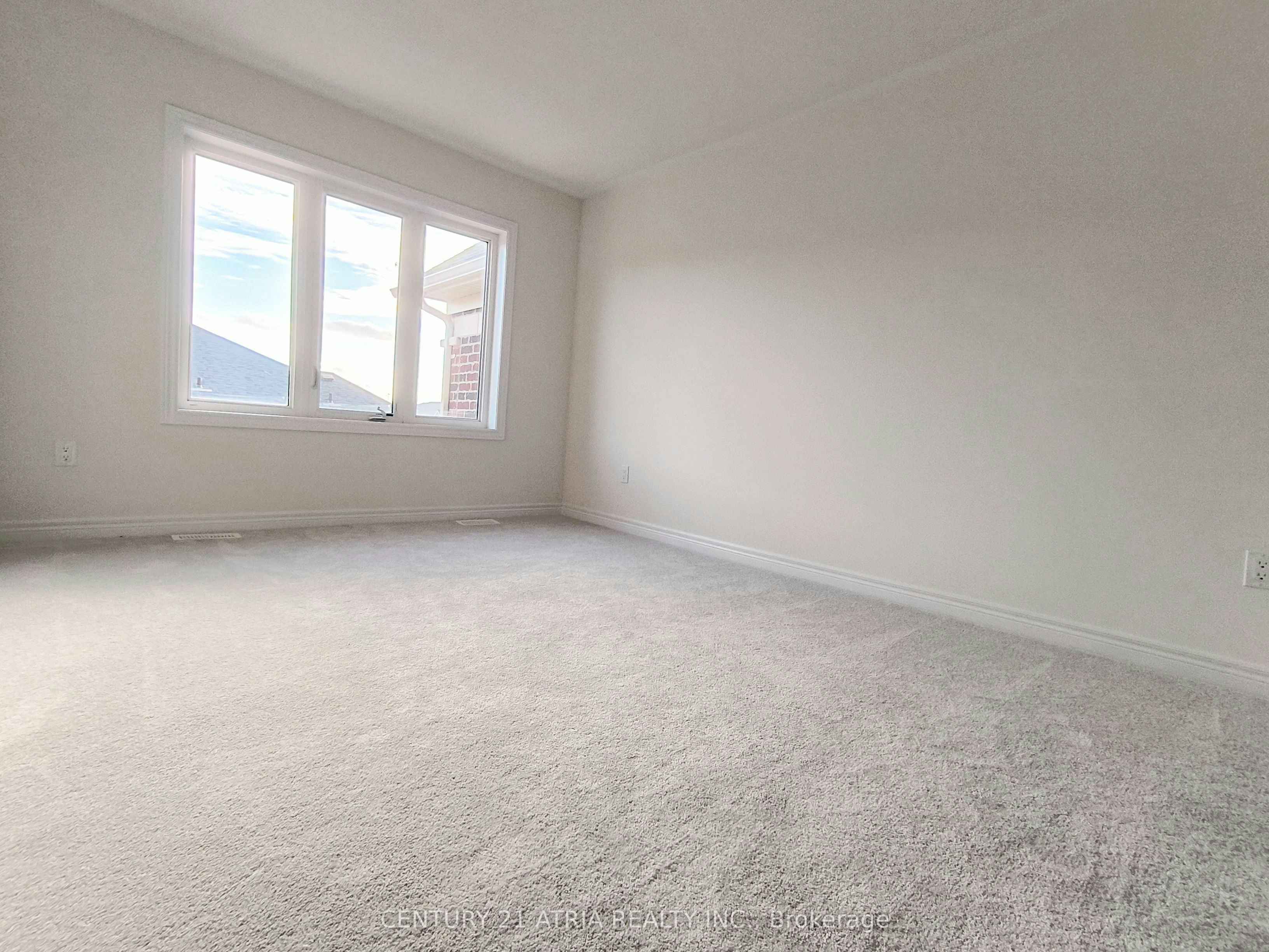913 Elizabeth Mckenzie Drive, Pickering, ON, L1X 0P5 - 15