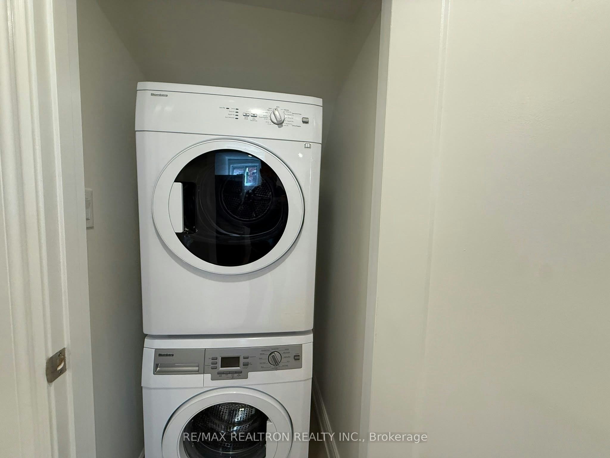 30 Japonica Road, Toronto, ON, M1R 4S2 - 13