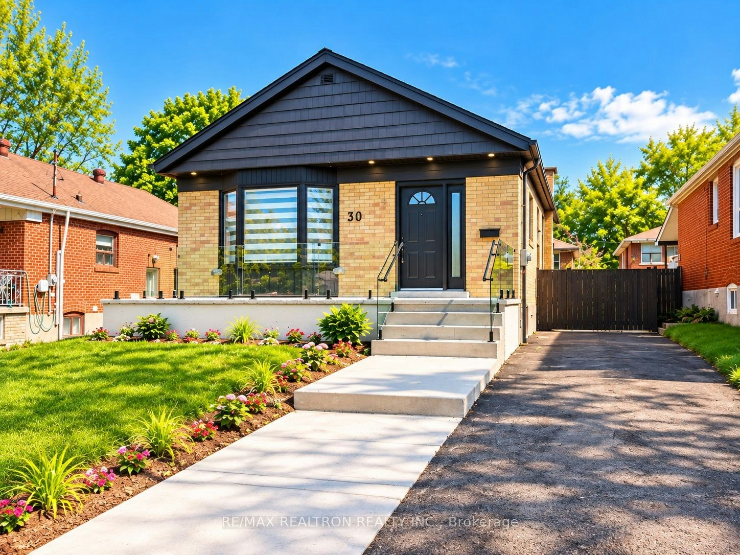 30 Japonica Road, Toronto, ON, M1R 4S2