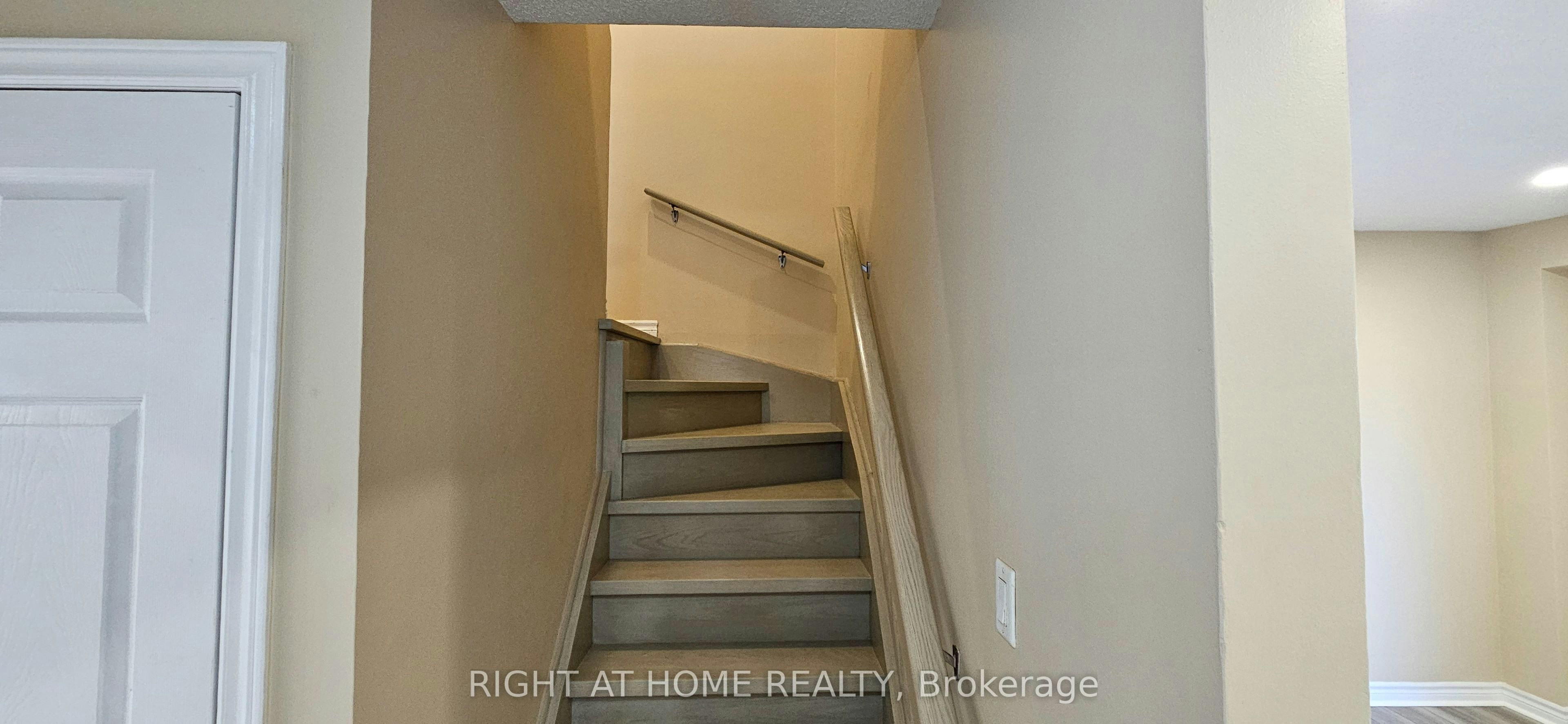 1365 Mary Street, Oshawa, ON, L1G 6T2 - 8