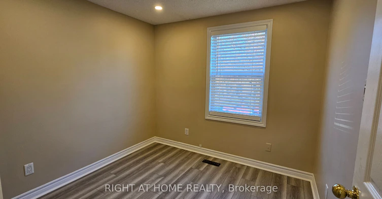 1365 Mary Street, Oshawa, ON, L1G 6T2 - 11