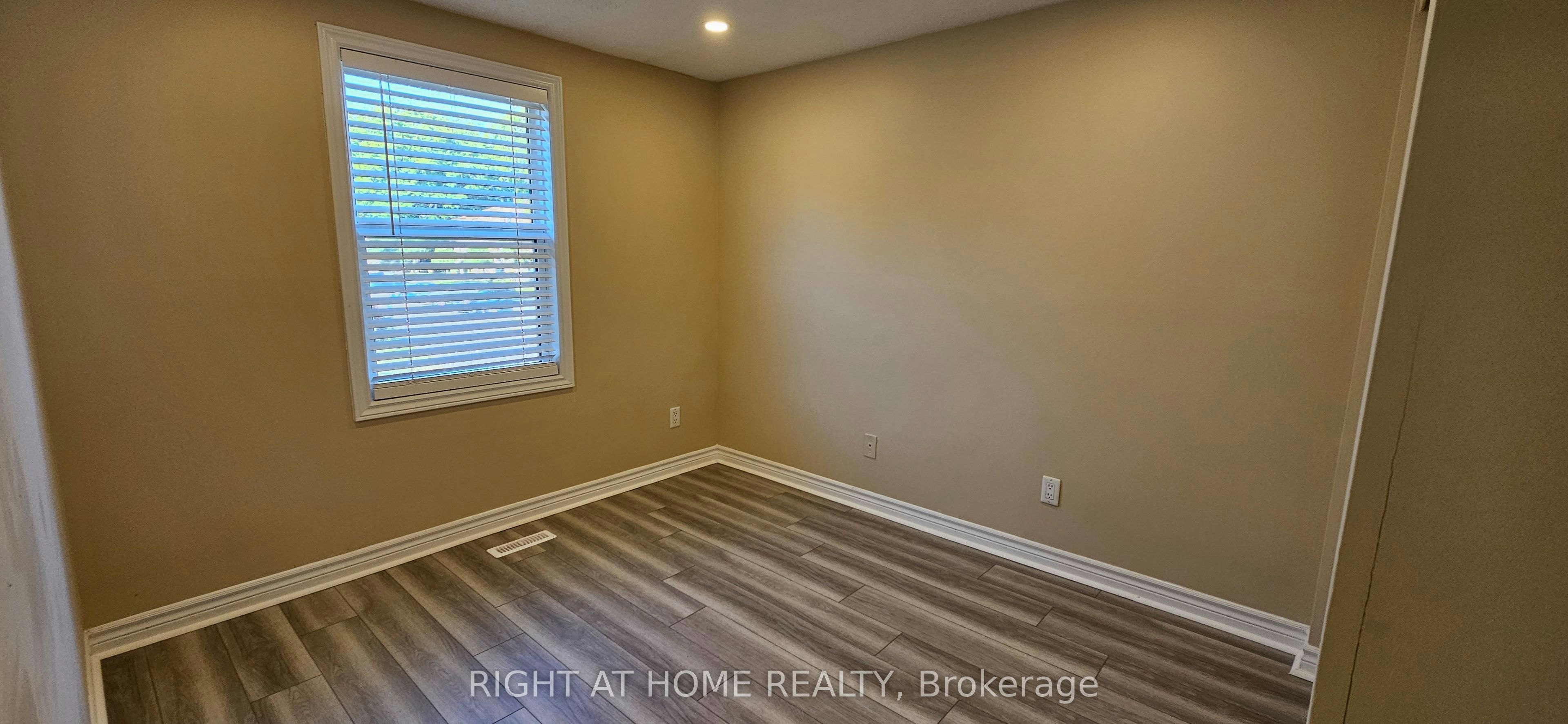 1365 Mary Street, Oshawa, ON, L1G 6T2 - 13