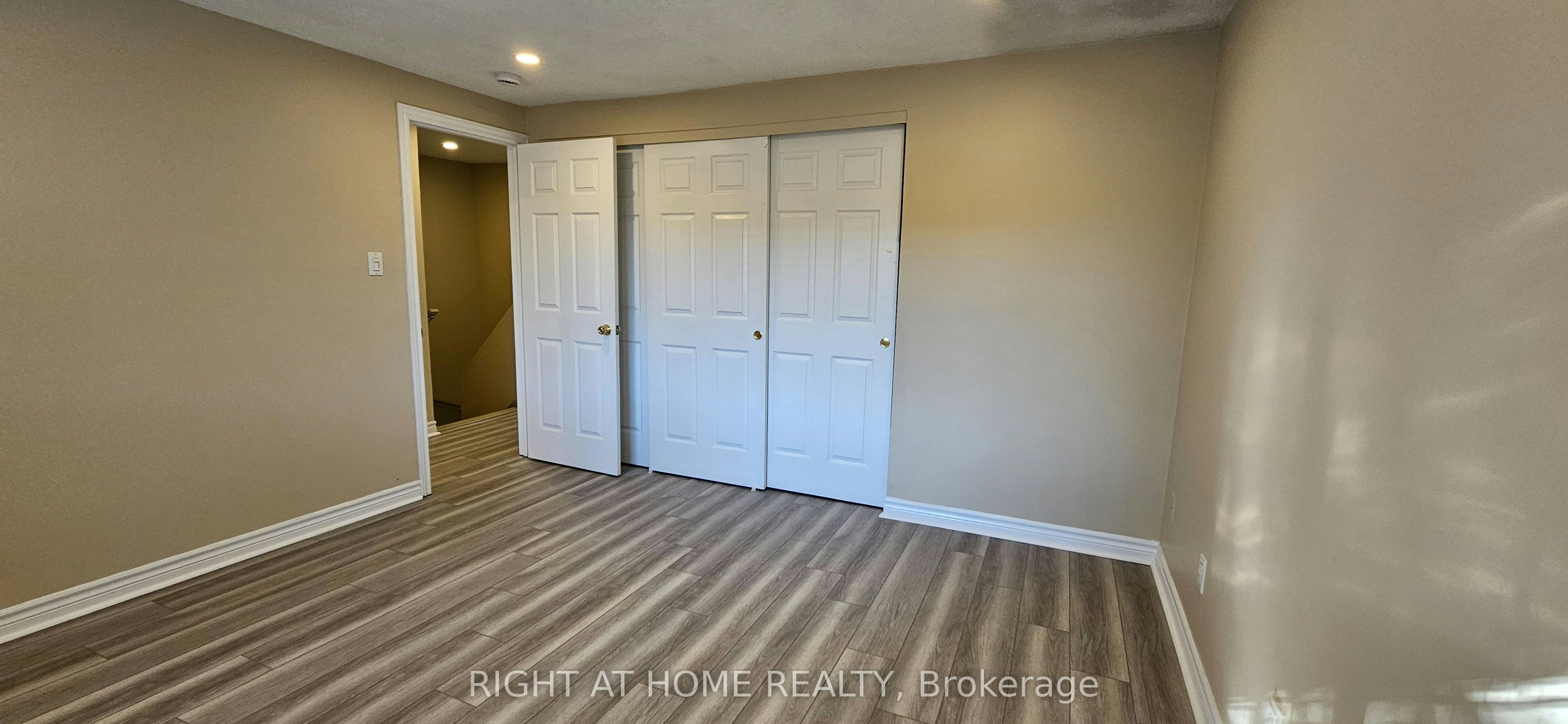 1365 Mary Street, Oshawa, ON, L1G 6T2 - 9