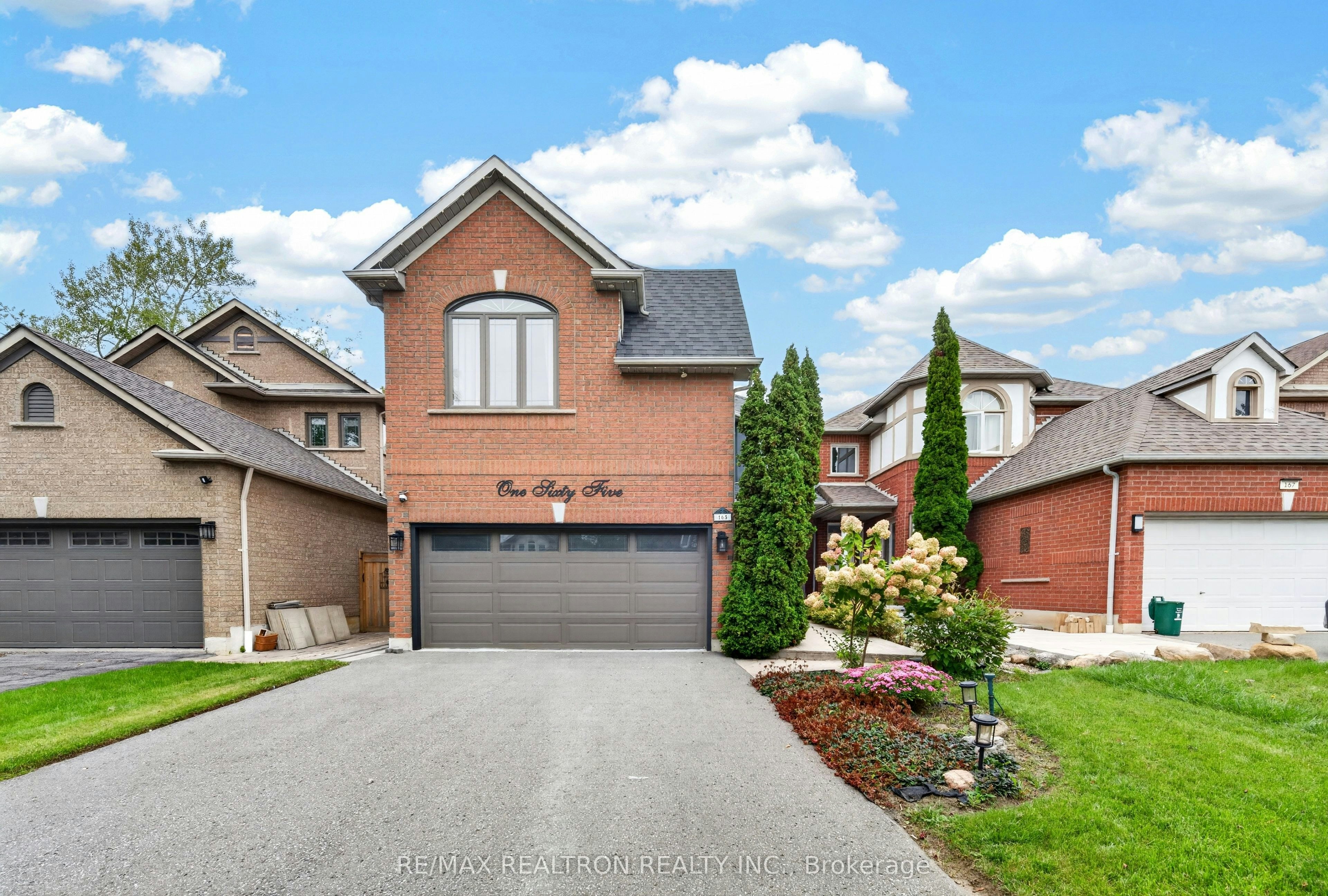 165 Thicket Crescent, Pickering, ON, L1V 6S5