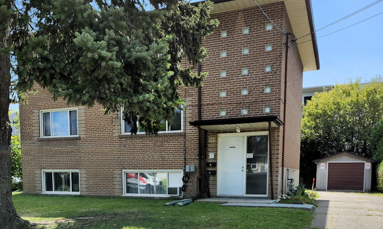 343 Frontenac Avenue