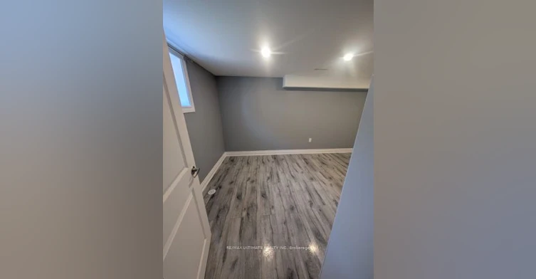 Basement-251 College Avenue, Oshawa, ON, L1J 1R6 - 11