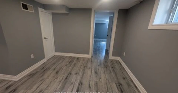 Basement-251 College Avenue, Oshawa, ON, L1J 1R6 - 12