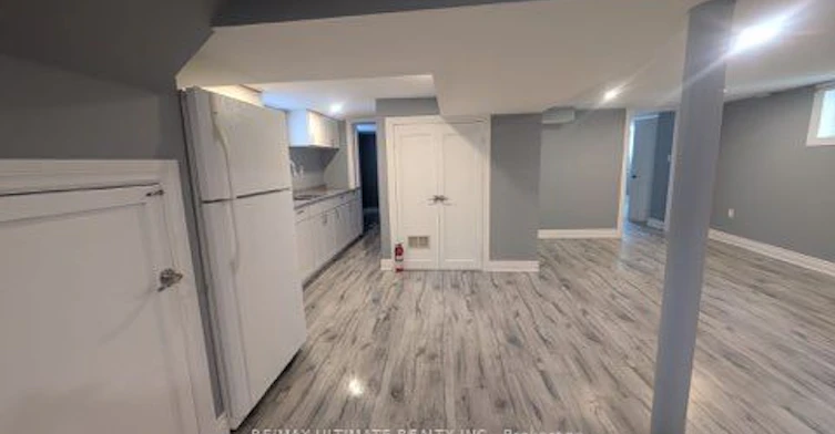 Basement-251 College Avenue, Oshawa, ON, L1J 1R6 - 6